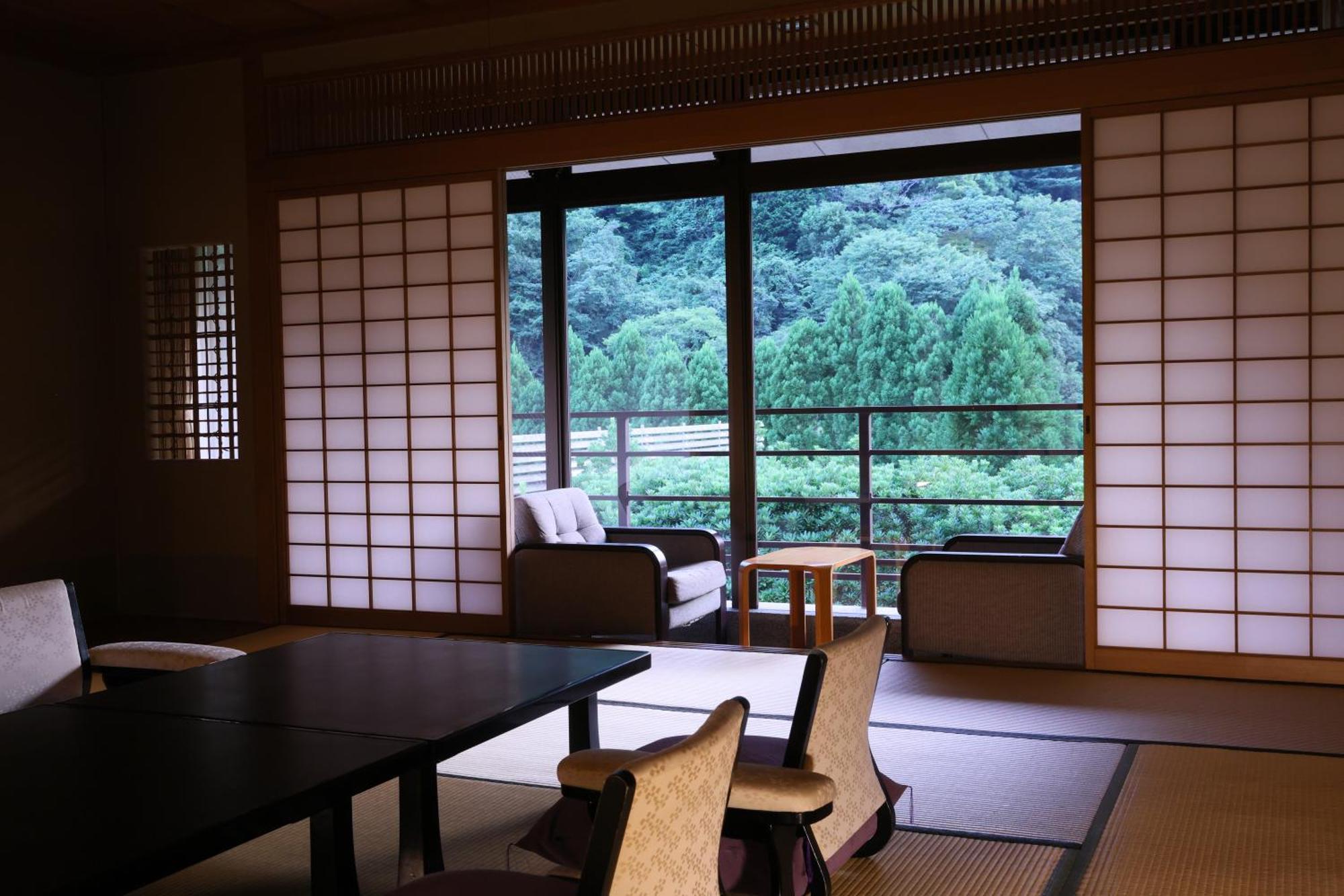 Oku Yugawara Sansuirou Hotel Exterior foto