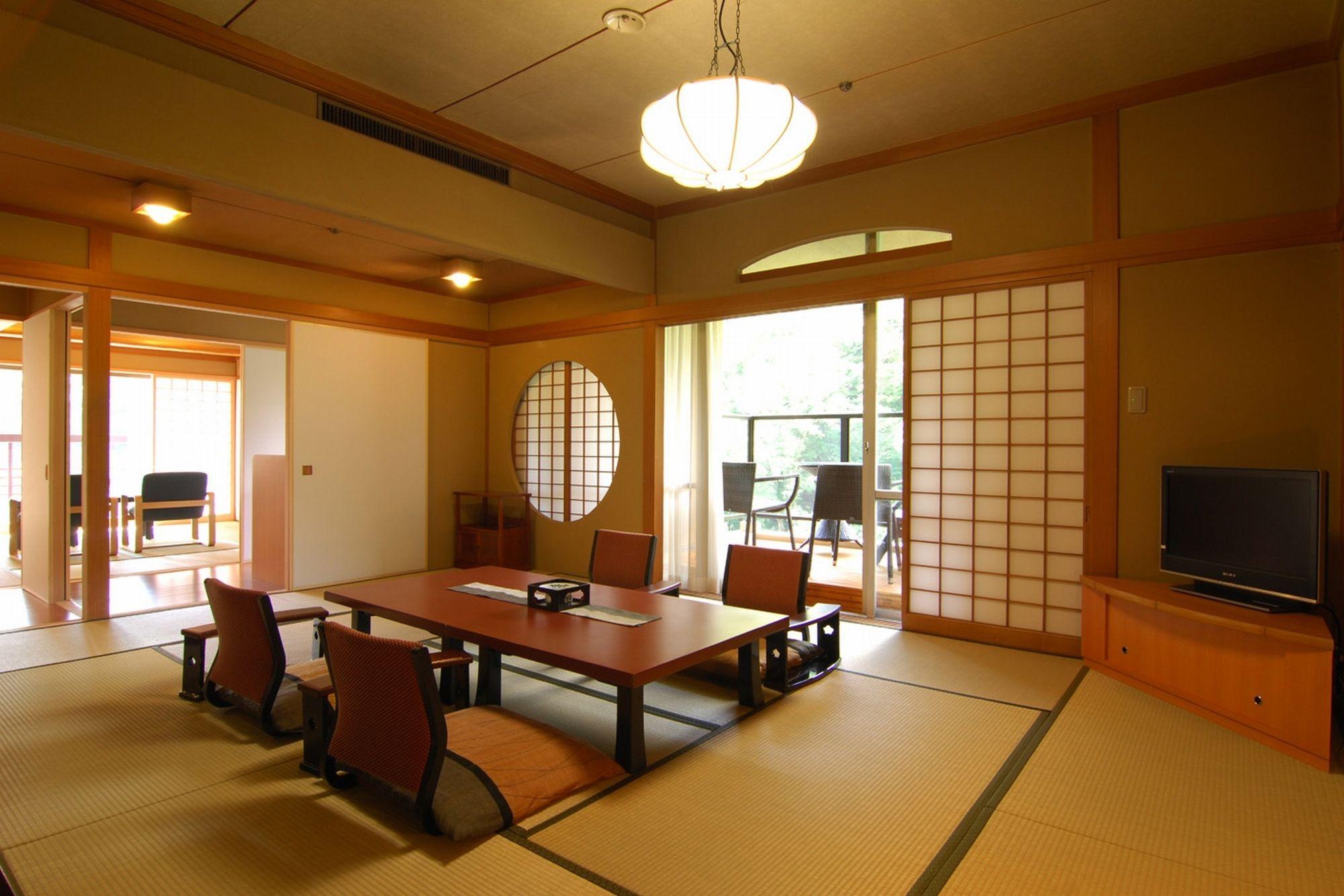 Oku Yugawara Sansuirou Hotel Exterior foto